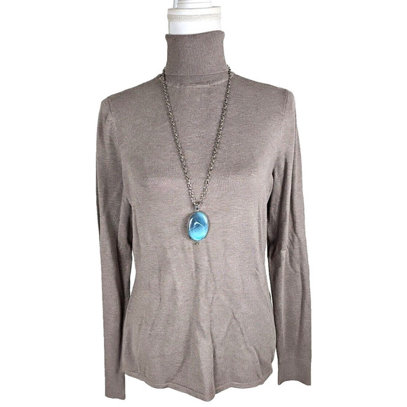 WHITE HOUSE BLACK MARKET WHBM ~Woman Size L~ Light Brown Knit Turtleneck Sweater - Picture 1 of 10